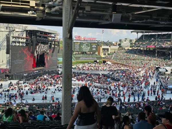 Wrigley Field, section: 205, row: 27, seat: 1