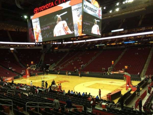 Toyota Center, section: 117, row: 15, seat: 1