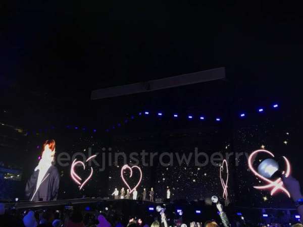 MetLife Stadium, section: Floor 2, row: 26, seat: 4