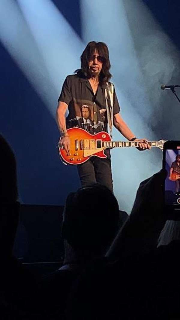 Hard Rock Live Orlando, section: Center, row: C, seat: 19