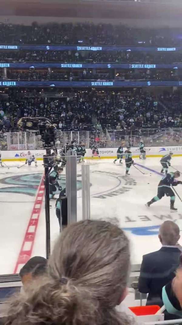 Climate Pledge Arena, section: 01, row: C, seat: 10
