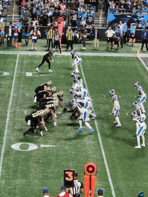 Bank of America Stadium, section: 341, row: 7, seat: 1