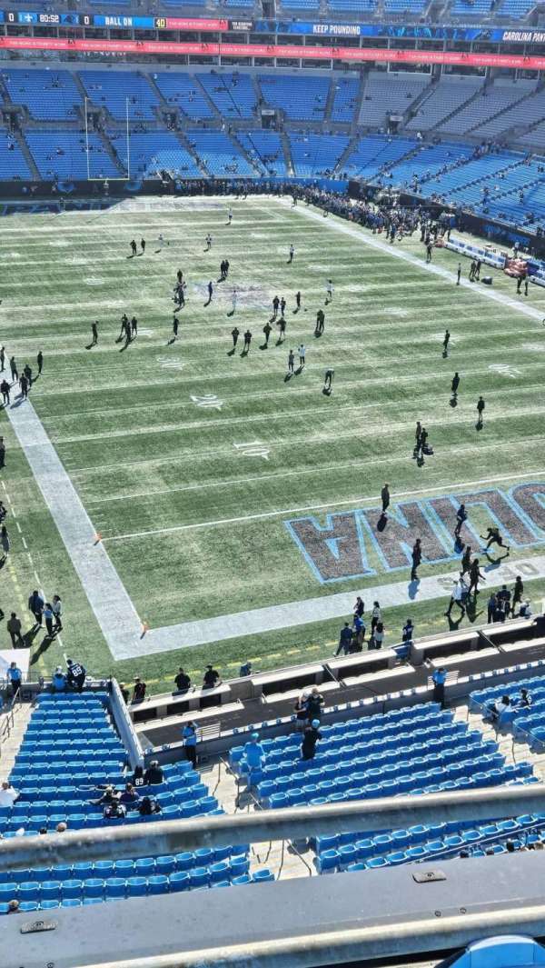 Bank of America Stadium, section: 504, row: 1B, seat: 9