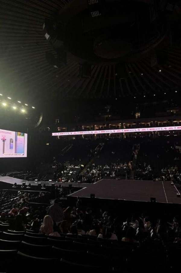 Oakland Arena, section: 114? 113?, row: 10