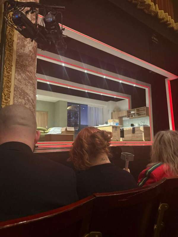 Everyman Theatre, section: Stalls, row: B, seat: 1