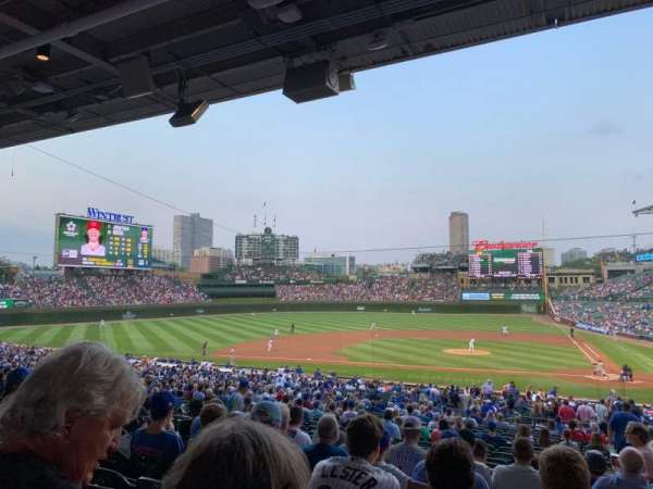 Wrigley Field, section: 213, row: 8, seat: 17