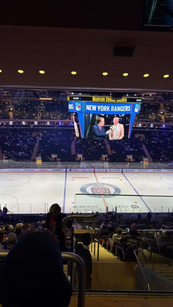 Madison Square Garden, section: 210, row: 13, seat: 22