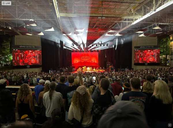 Xfinity Center, Massachusetts, section: 203, row: G, seat: 33
