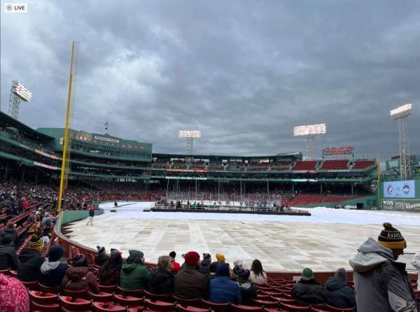 Fenway Park, section: Right Field Box 89, row: DD, seat: 5