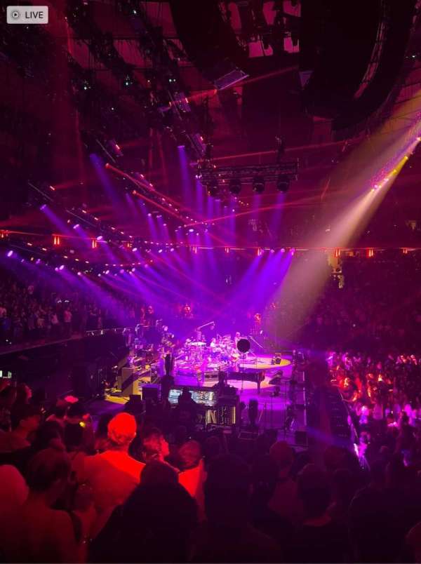 Madison Square Garden, section: 115, row: 10, seat: 14