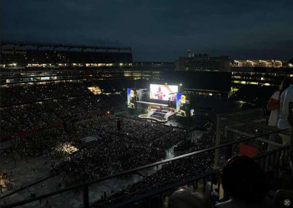 Gillette Stadium, section: 338, row: 9, seat: 8