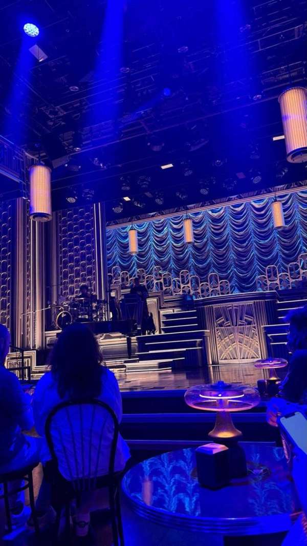 Circle in the Square Theatre, section: Table, row: T7, seat: 2