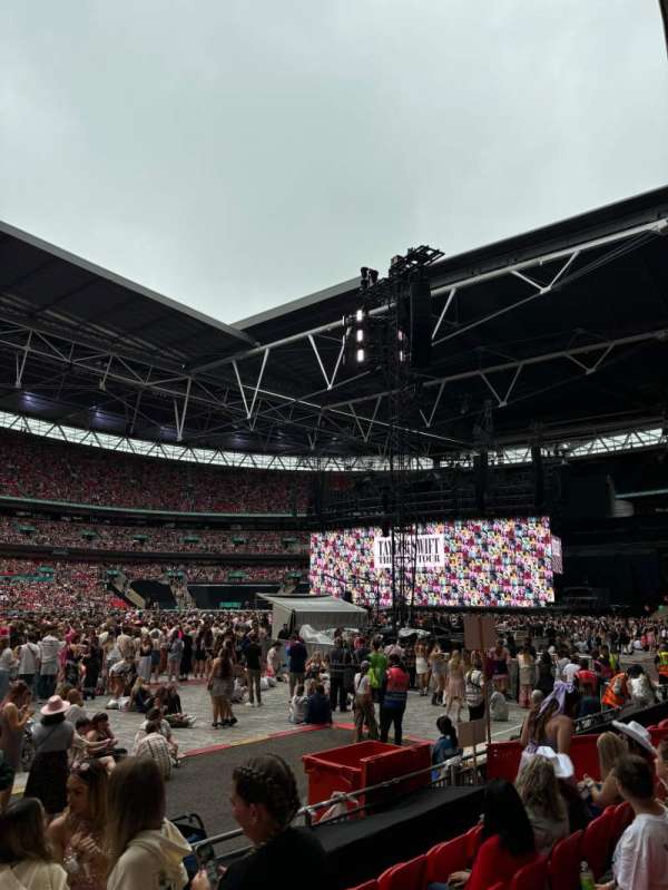 Wembley Stadium, section: 102, row: 6, seat: 3