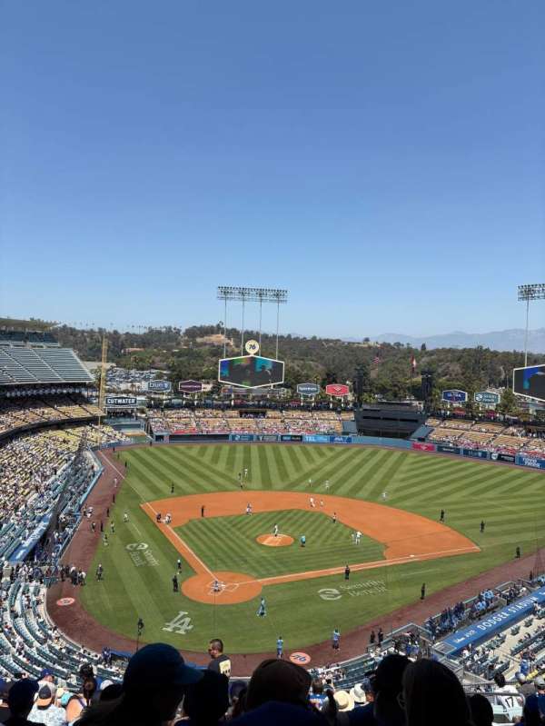 Dodger Stadium, section: 4RS, row: P, seat: 15