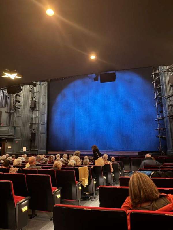 The Huntington Theatre, section: Orch, row: L, seat: 4
