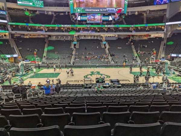 Fiserv Forum, section: 117, row: 18, seat: 15