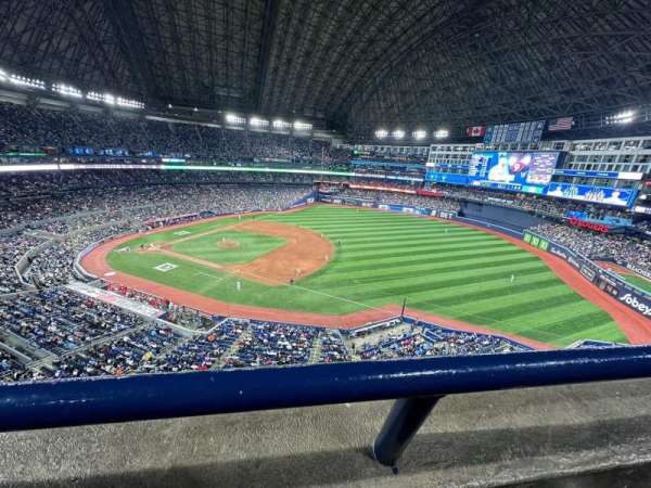Rogers Centre, section: 514, row: 1, seat: 10