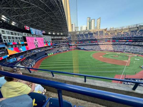 Rogers Centre, section: 539, row: 2, seat: 7