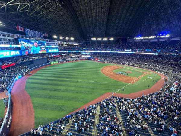 Rogers Centre, section: 537, row: 1, seat: 10