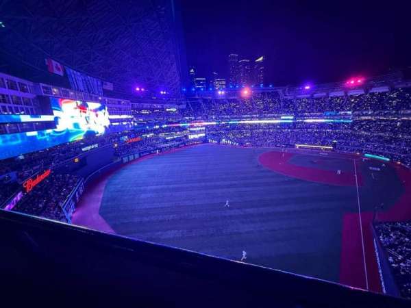 Rogers Centre, section: 540, row: 1, seat: 4