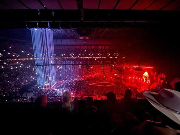 Moda Center, section: 318, row: C, seat: 5