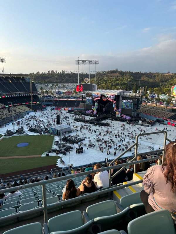 Dodger Stadium, section: 14rs, row: CC, seat: 19