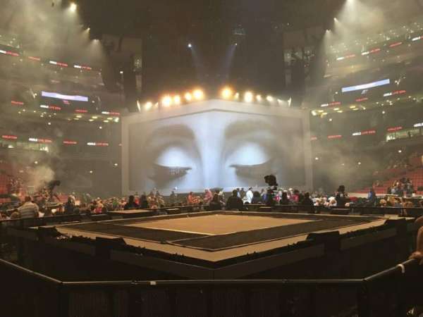 United Center, section: Floor 8, row: 3, seat: 6