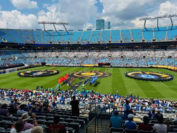Bank of America Stadium, section: 342, row: 16, seat: 22