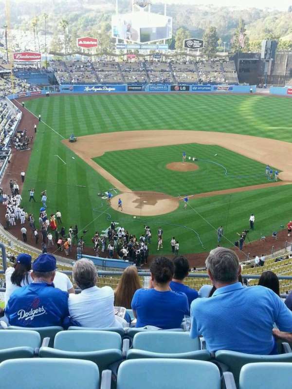 Dodger Stadium, section: 4RS, row: G, seat: 5