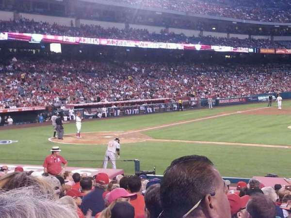 Angel Stadium, section: 124, row: T, seat: 15