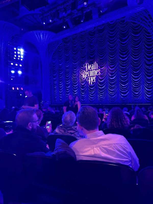 Lunt-Fontanne Theatre, section: Orchestra R, row: O, seat: 8