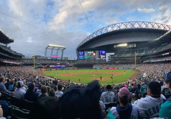 T-Mobile Park, section: 132, row: 34, seat: 4