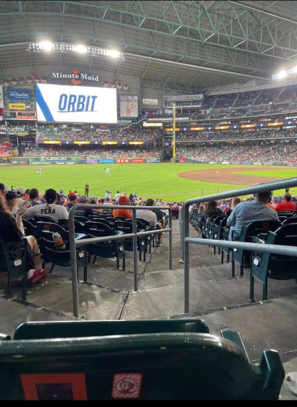 Daikin Park, section: 108, row: 28, seat: 3