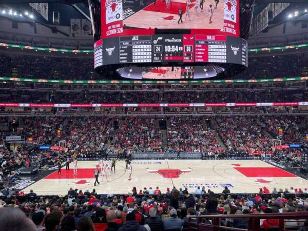 United Center, section: 112, row: 19, seat: 5