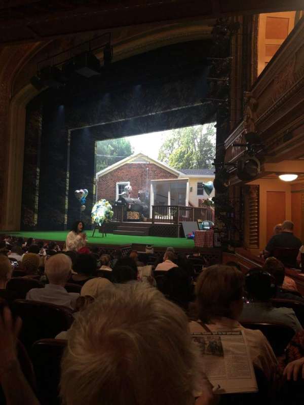 Todd Haimes Theatre, section: Orchestra R, row: L, seat: 20