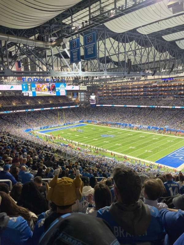 Ford Field, section: 337, row: 20, seat: 8