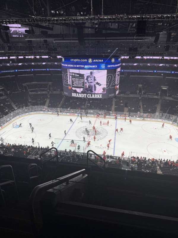 Crypto.com Arena, section: 334, row: 10, seat: 9