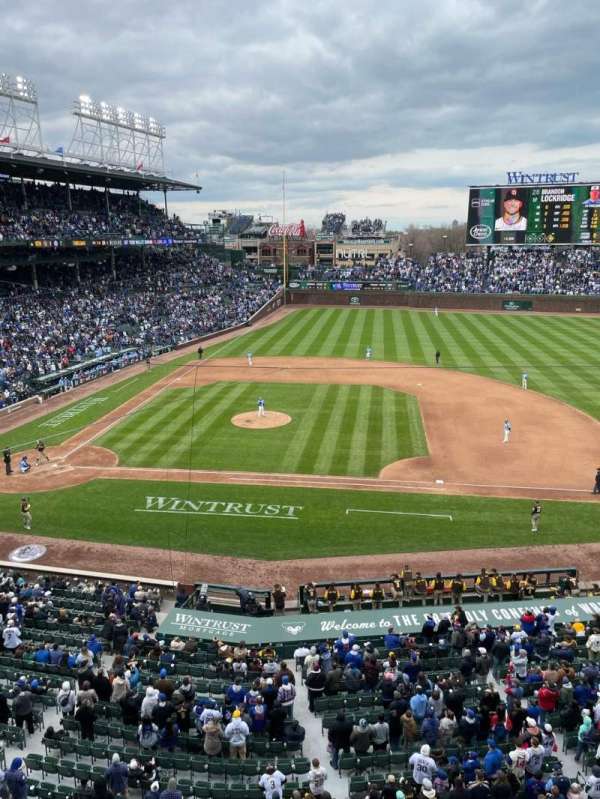 Wrigley Field, section: 324R, row: 1, seat: 8