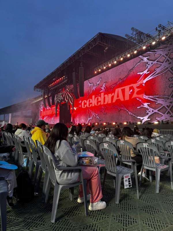 Incheon Asiad Main Stadium, section: F10, row: 12, seat: 04