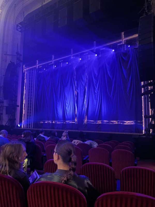 Royal Alexandra Theatre, section: Orchestra R, row: E, seat: 6