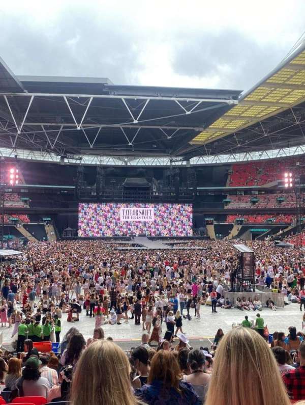 Wembley Stadium, section: 112, row: 27, seat: 26