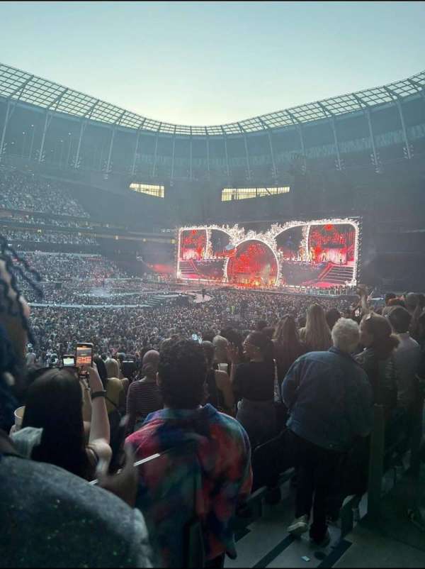 Tottenham Hotspur Stadium, section: 123, row: 22, seat: 726