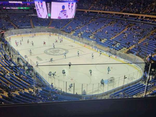 Madison Square Garden, section: 414, row: 2, seat: 13