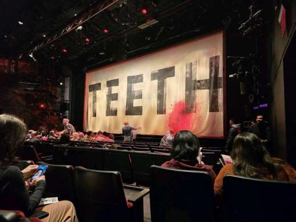 New World Stages - Stage 1, section: Orchestra R, row: J, seat: 14