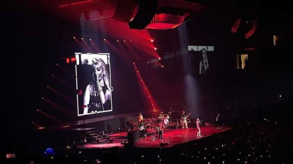 BOK Center, section: 121, row: T, seat: 14