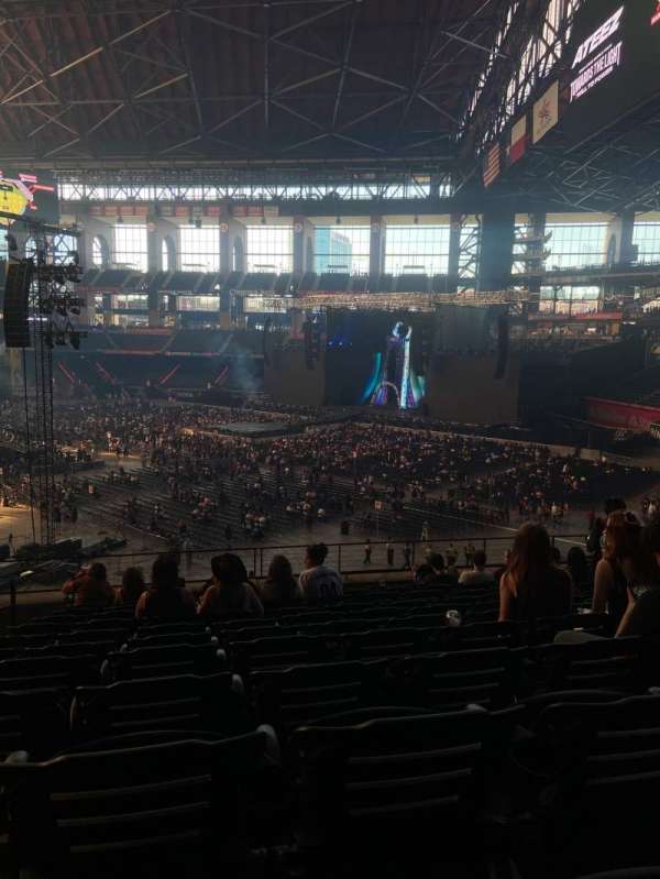 Globe Life Field, section: 122, row: 11, seat: 3