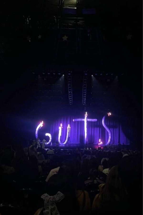 Kia Forum, section: N, row: 7, seat: 10
