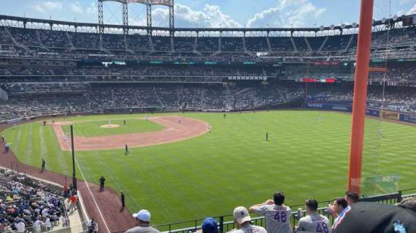 Citi Field, section: 304, row: 6, seat: 6