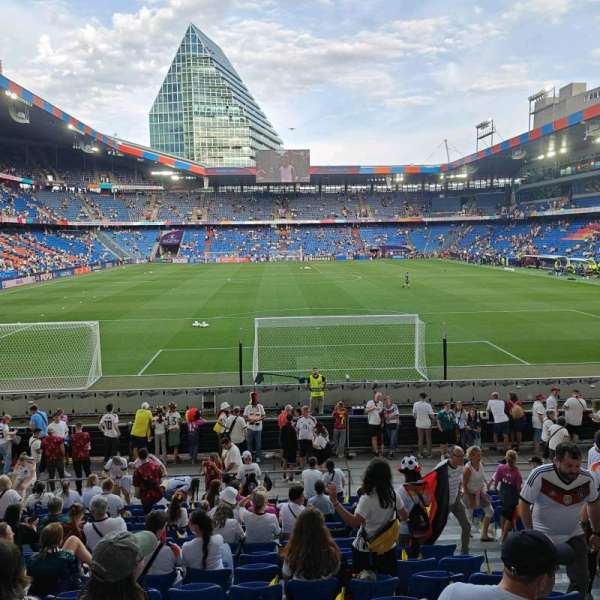 St. Jakob-Park, section: b4 parkett, row: 16, seat: 405