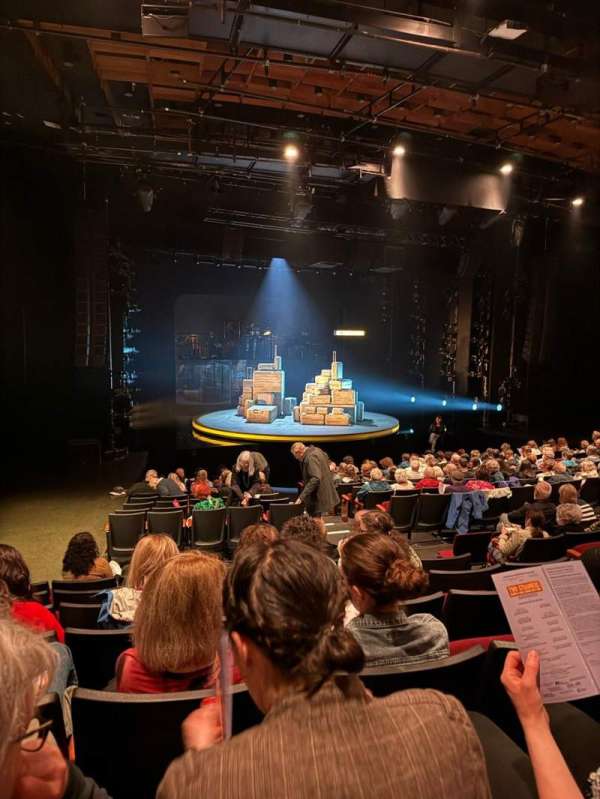 Loeb Drama Center, section: Orchestra, row: H, seat: 30